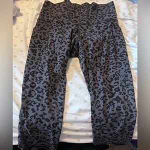 Athleta saturation II capri